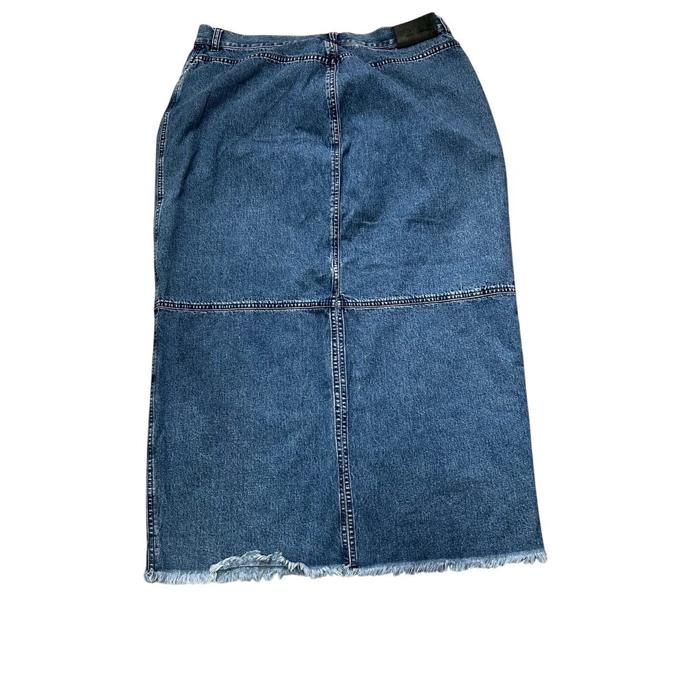 Lauren Ralph Lauren Women’s Size 14 Denim Maxi Skirt Blue Jean Frayed Hem - Picture 3 of 6
